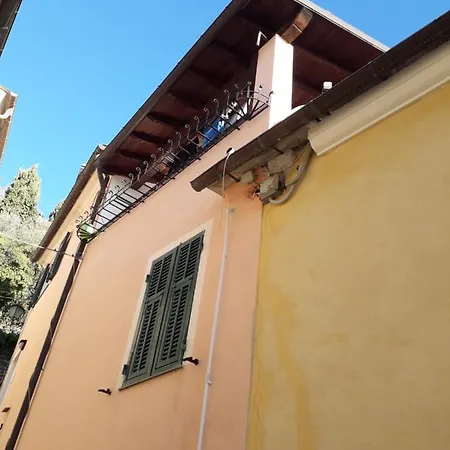 Feriehus Casa Vacanze Borganzo